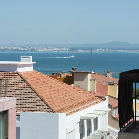 Houze 7 Bedroom Apartment In Charming Lapa *